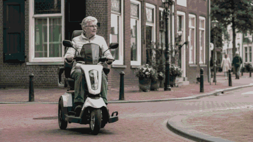 Scootmobiel met 3 wielen